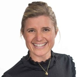 MONICA VOSS